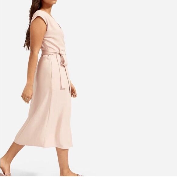 Everlane Dresses & Skirts - NWT Everlane The Japanese GoWeave Sleeveless Wrap Midi Dress Pink 6